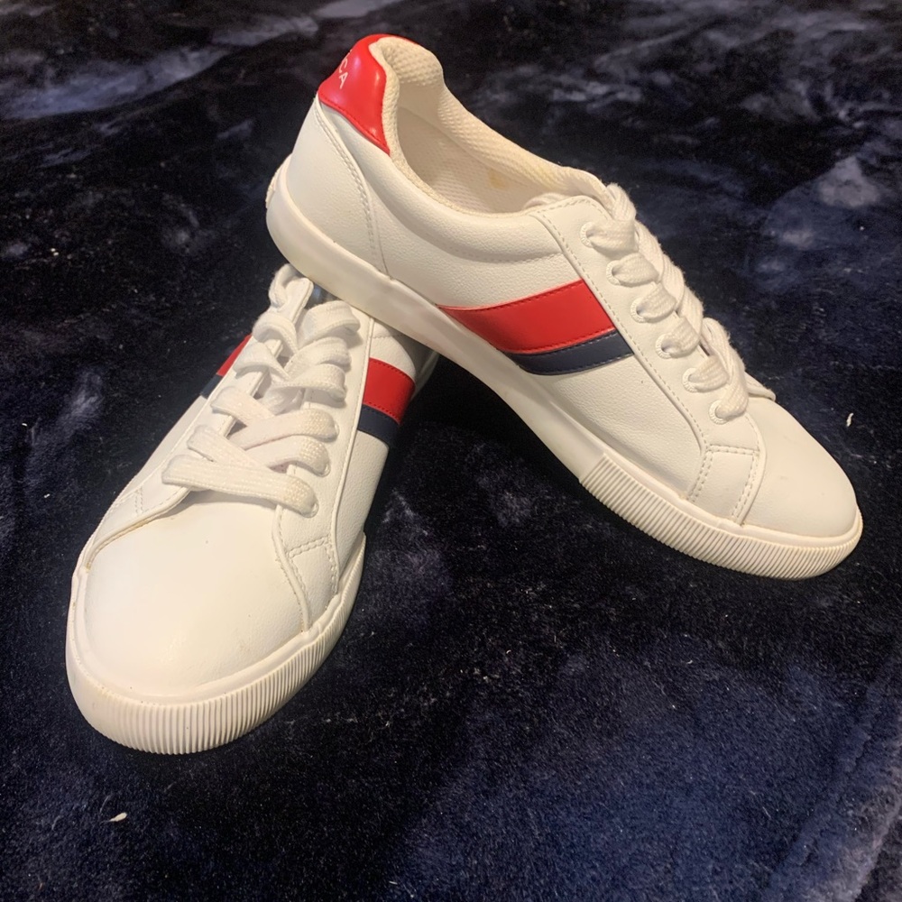 NWOT Nautical Women’s Size 9 Red, White, and Blue Sneakers